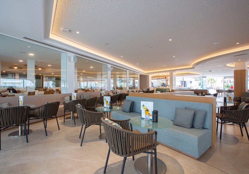 Ausstattung & Service