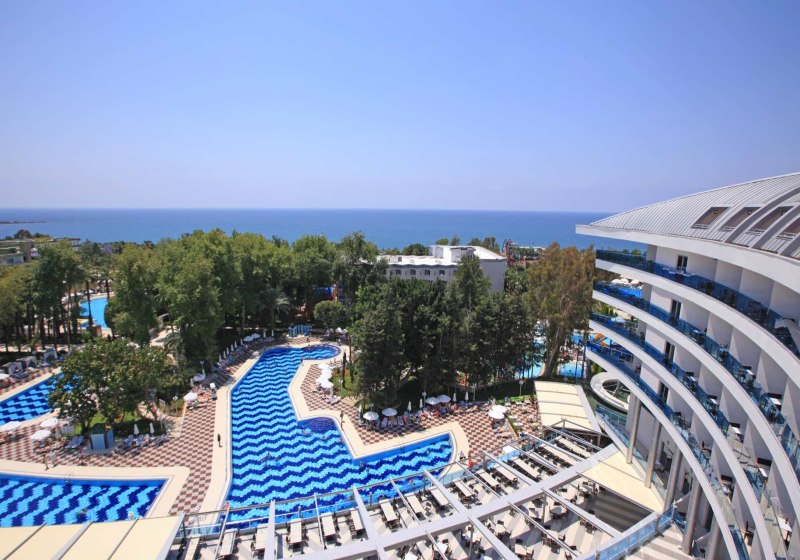 Ausstattung & Service