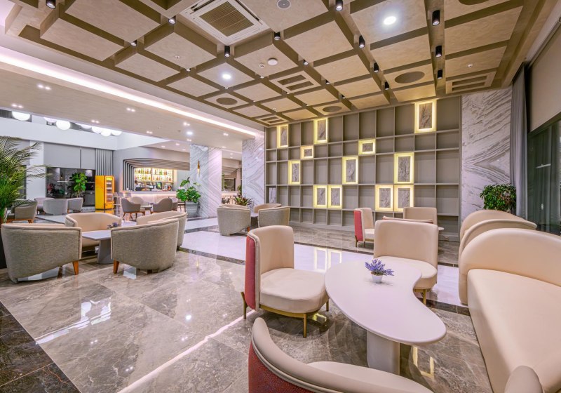 Ausstattung & Service