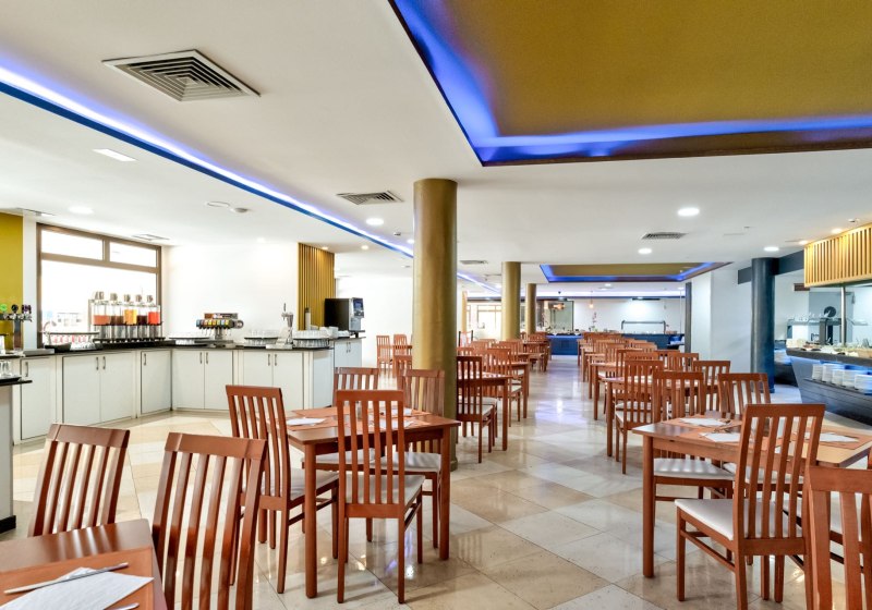 Ausstattung & Service