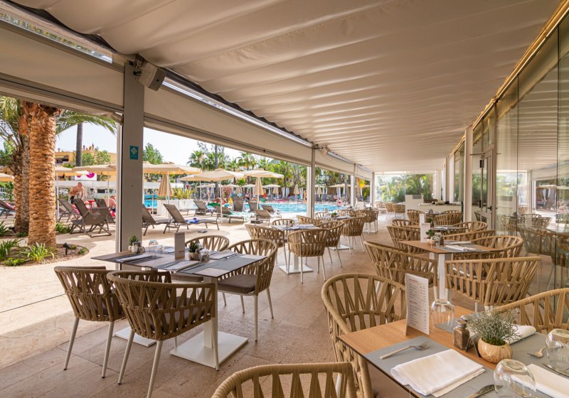 Ausstattung & Service