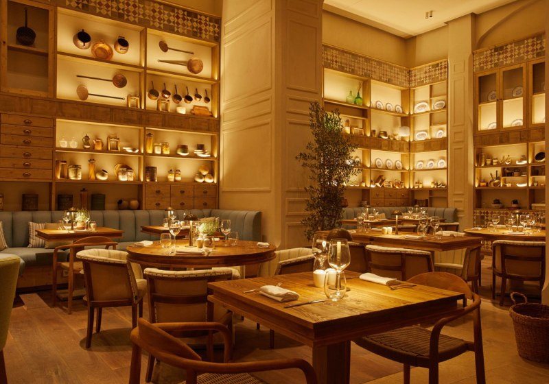 Ausstattung & Service