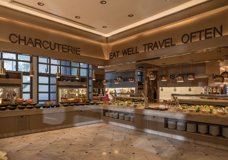 Ausstattung & Service