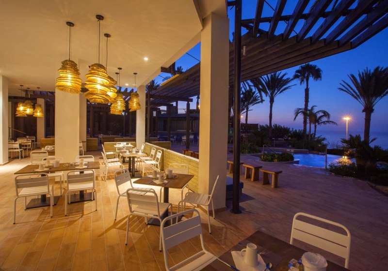 Ausstattung & Service