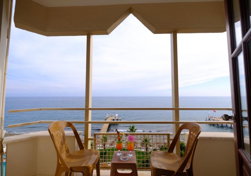 Ausstattung & Service