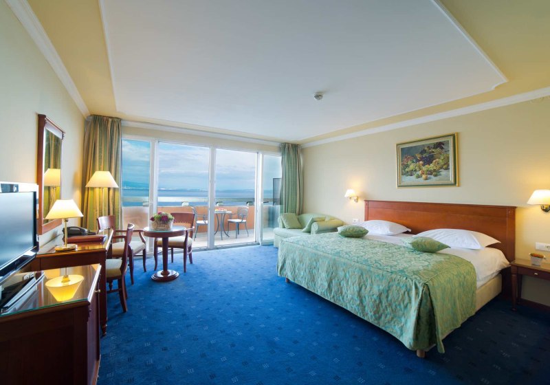 Ausstattung & Service