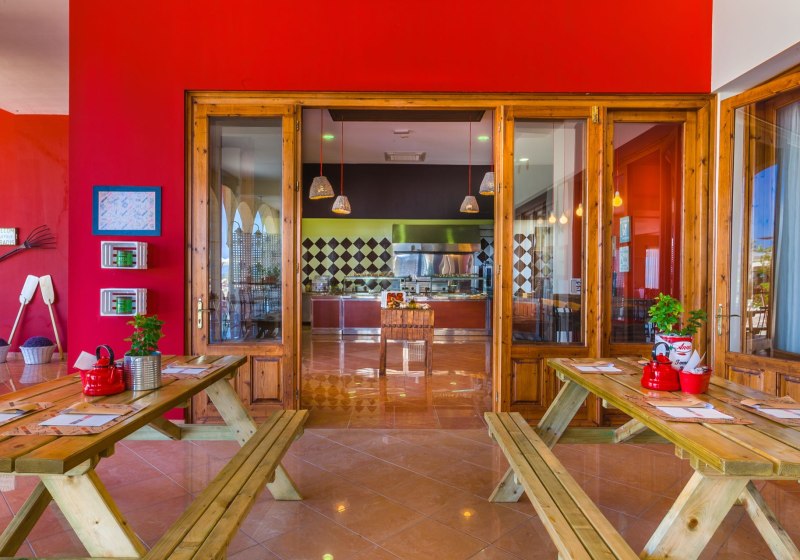 Ausstattung & Service