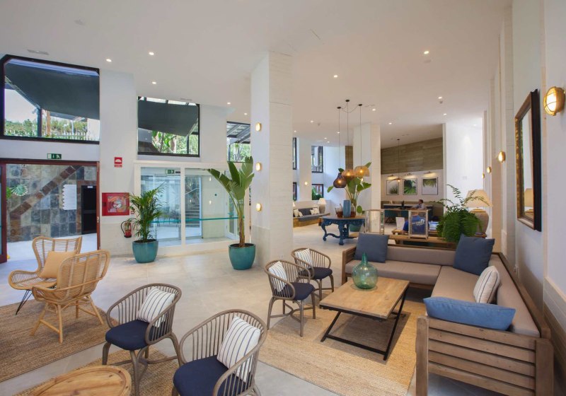 Ausstattung & Service