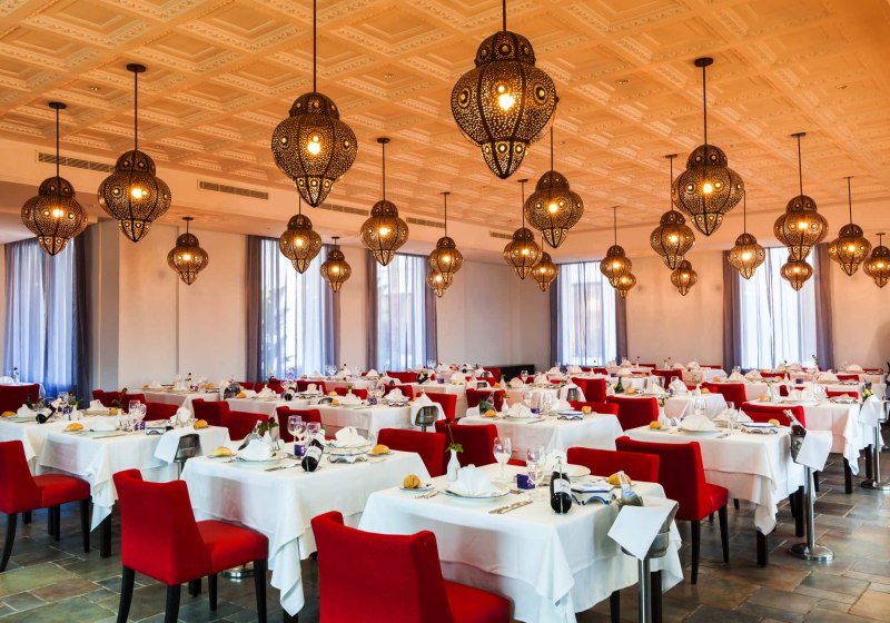 Ausstattung & Service