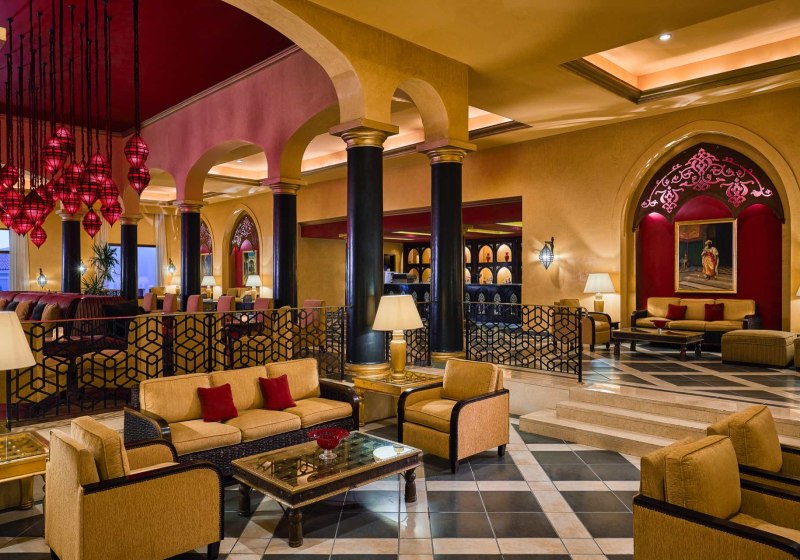 Ausstattung & Service