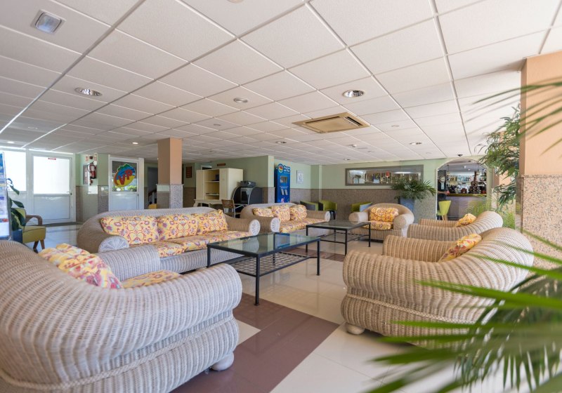 Ausstattung & Service