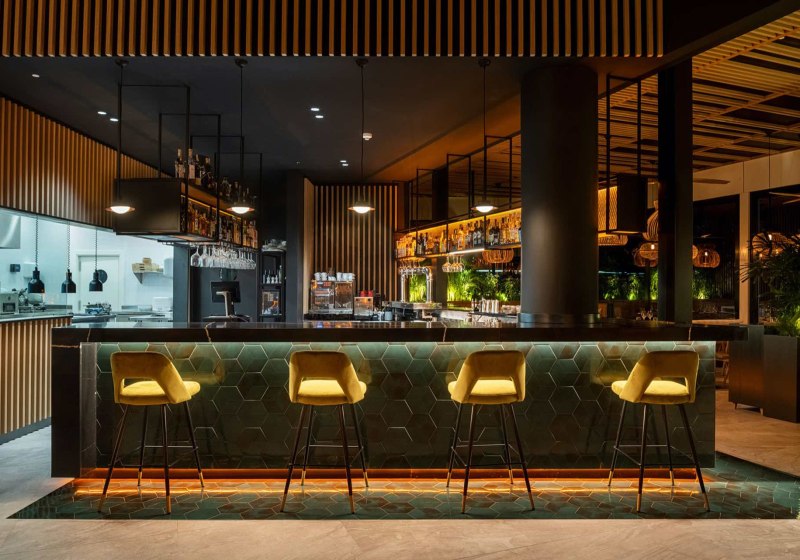 Ausstattung & Service