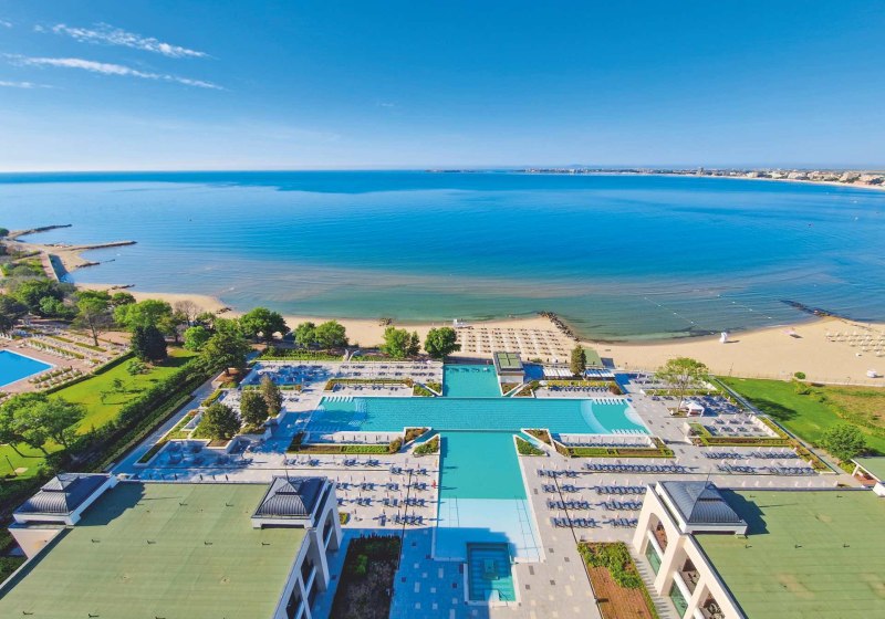 Secrets Sunny Beach Resort