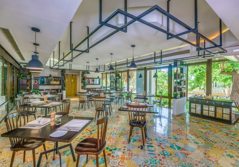 Ausstattung & Service