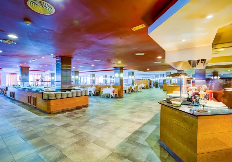 Ausstattung & Service