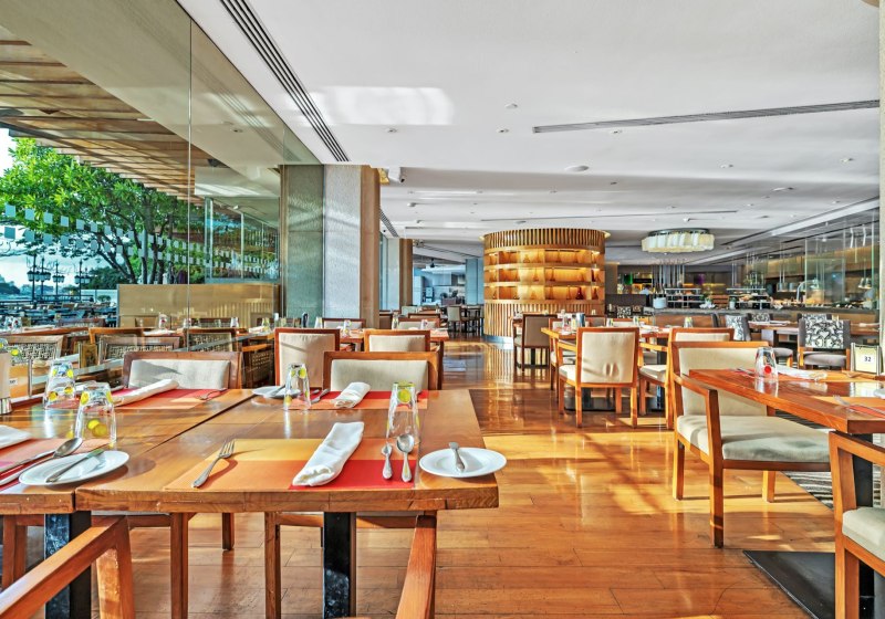 Ausstattung & Service