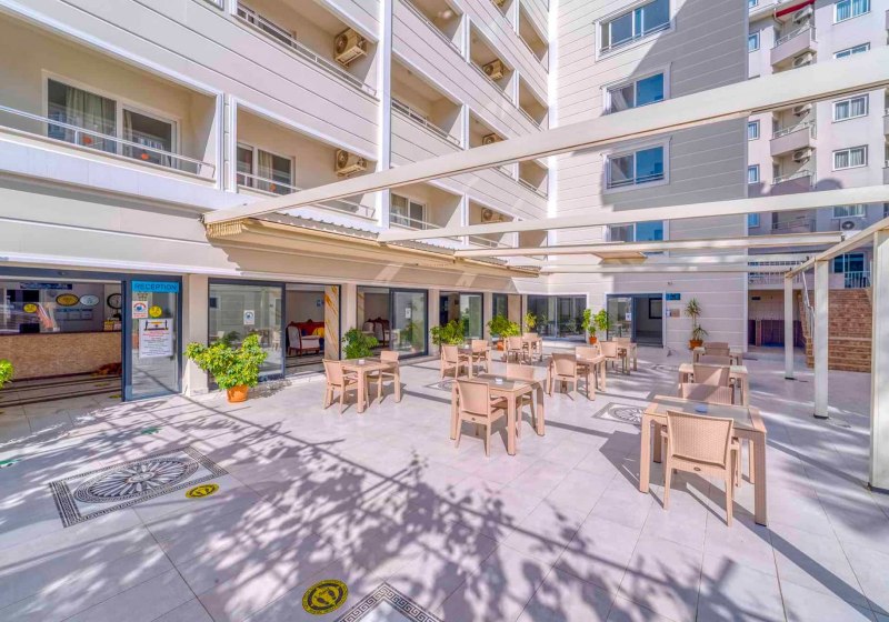 Ausstattung & Service