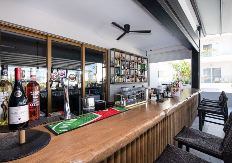 Ausstattung & Service