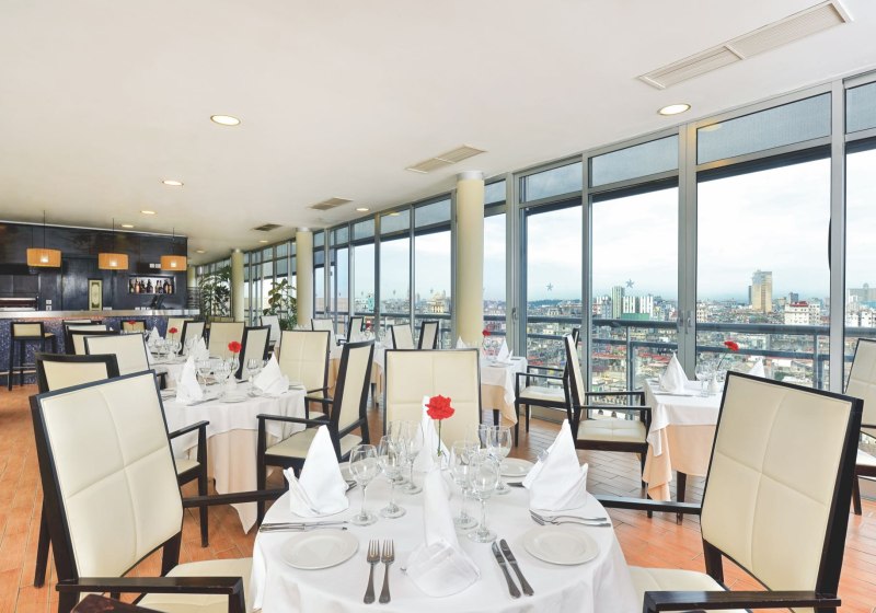 Ausstattung & Service