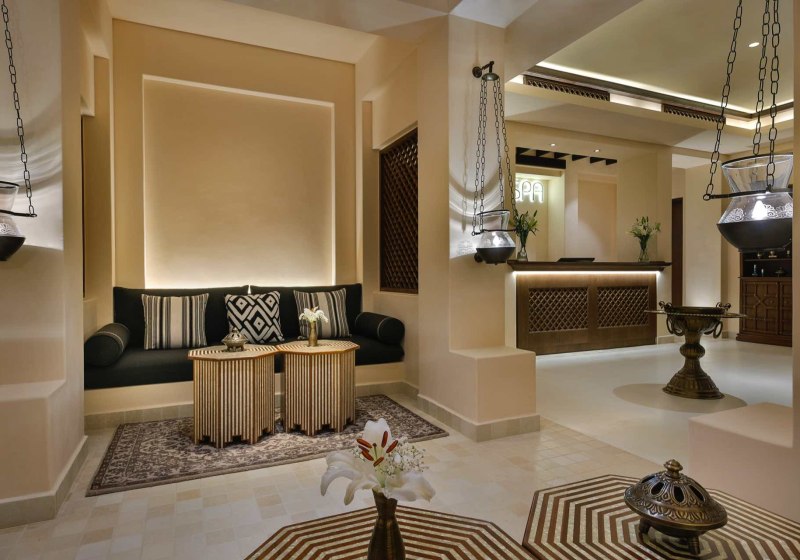 Ausstattung & Service