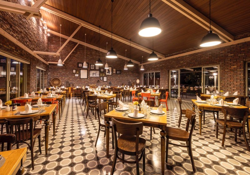 Ausstattung & Service