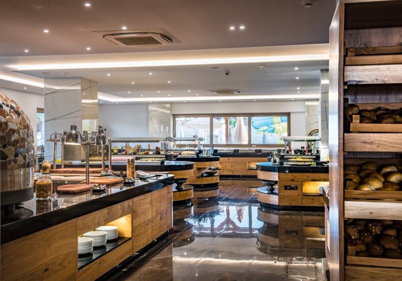 Ausstattung & Service