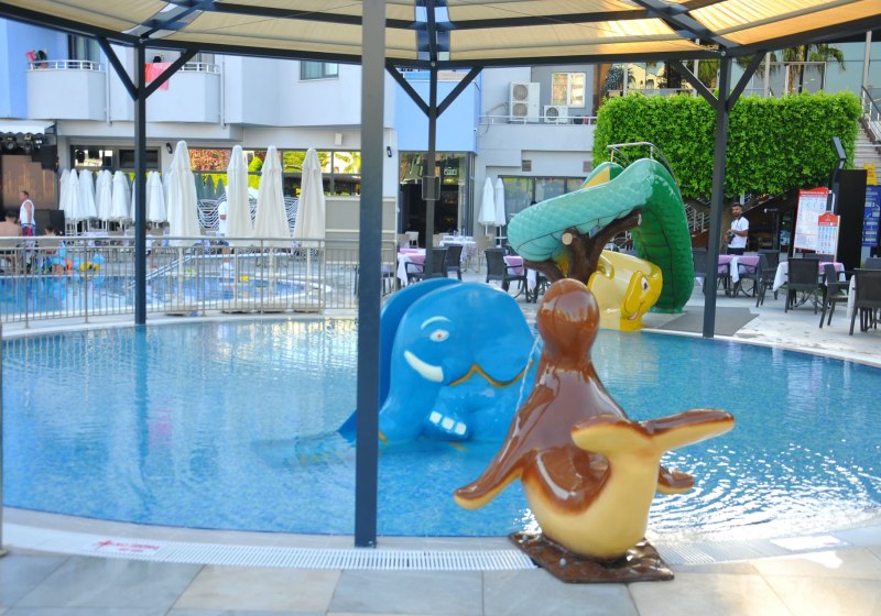 Ausstattung & Service