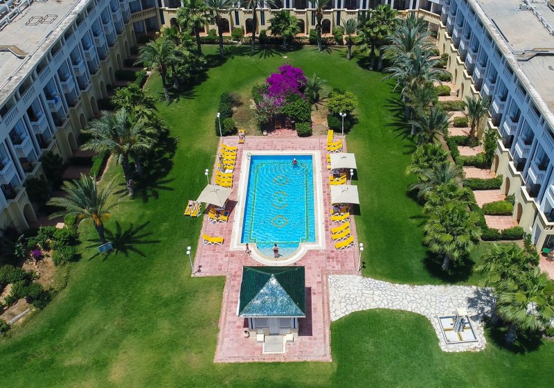 Medina Belisaire & Thalasso