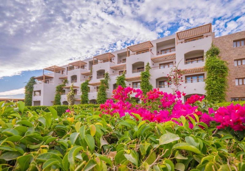 Fort Arabesque Resort & Spa, Villas & The West Bay