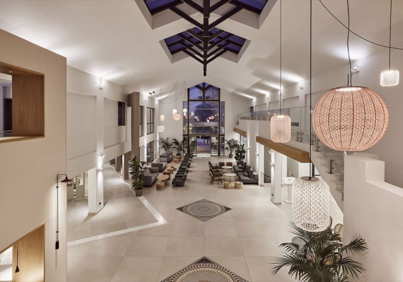 Ausstattung & Service