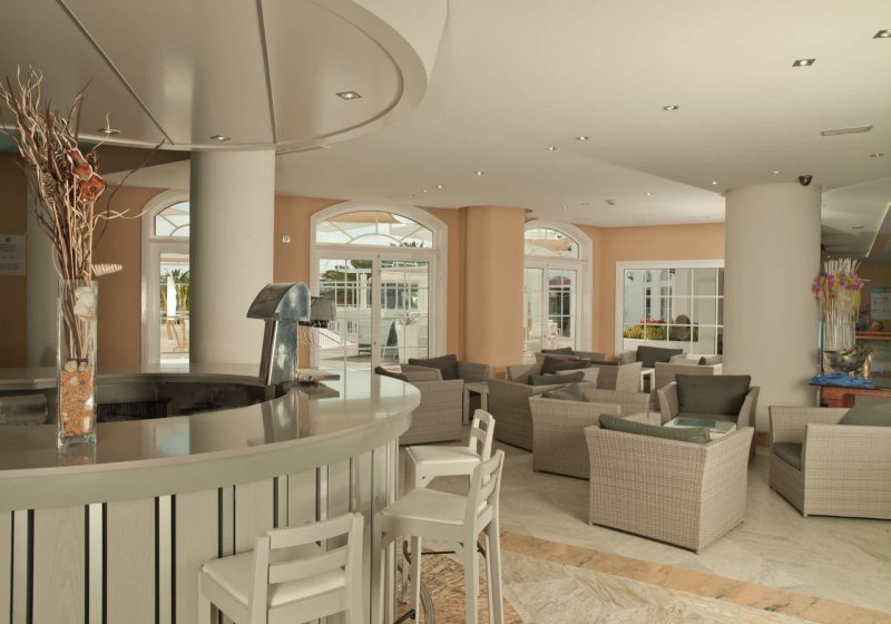 Ausstattung & Service