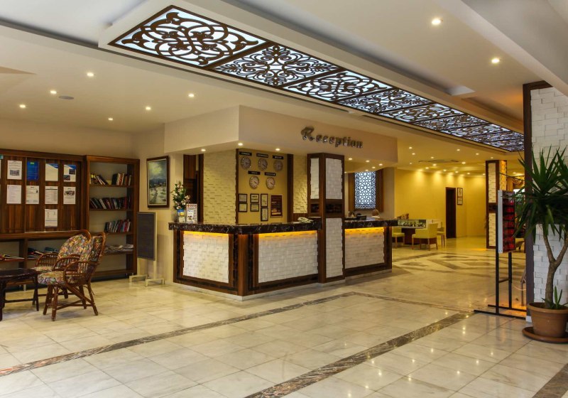 Ausstattung & Service