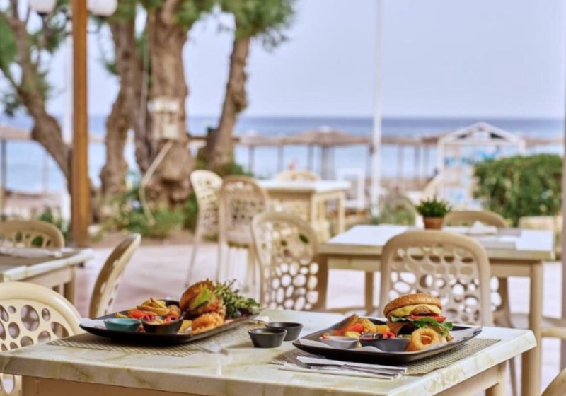 Ausstattung & Service