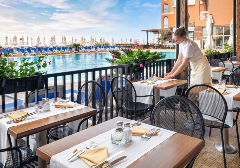 Ausstattung & Service