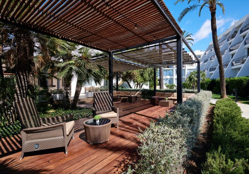 Ausstattung & Service