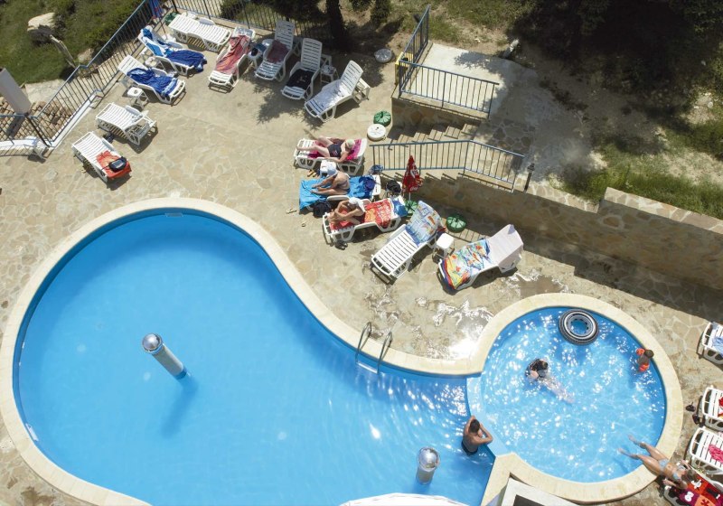 Ausstattung & Service