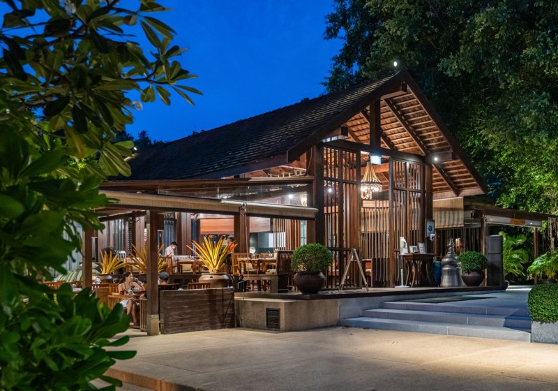 Ausstattung & Service