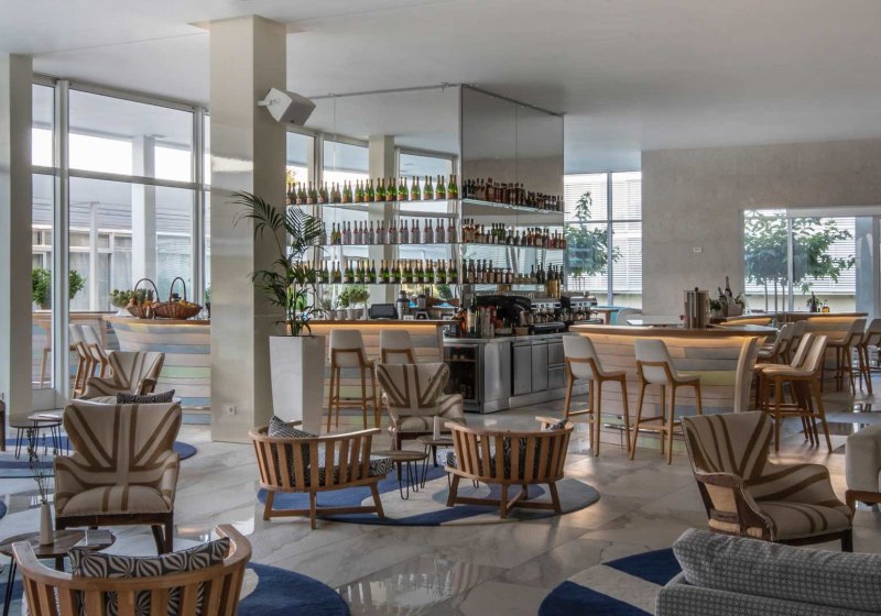 Ausstattung & Service