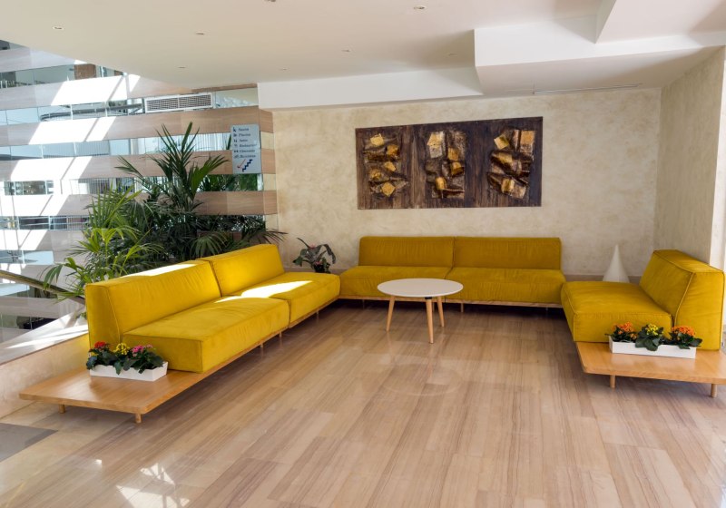 Ausstattung & Service