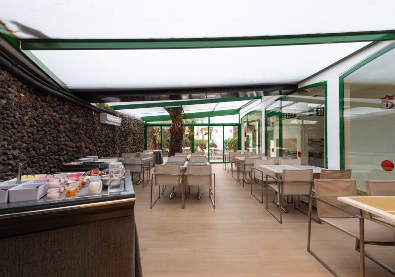 Ausstattung & Service