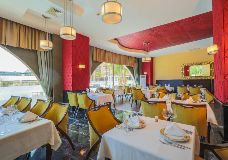 Ausstattung & Service