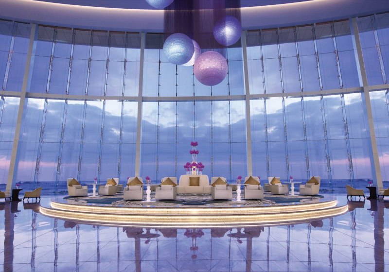 Ausstattung & Service