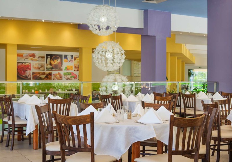 Ausstattung & Service