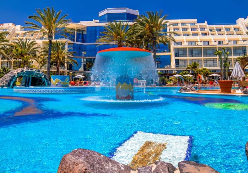 Ausstattung & Service