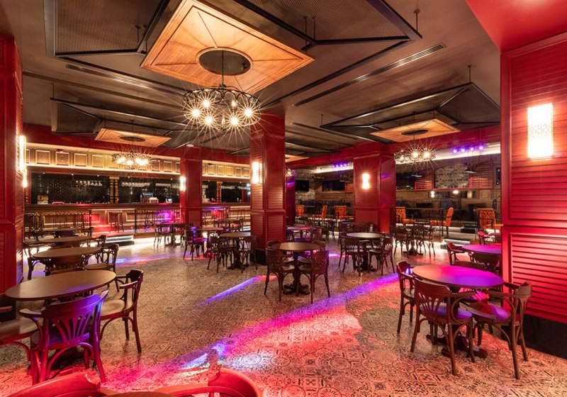 Ausstattung & Service