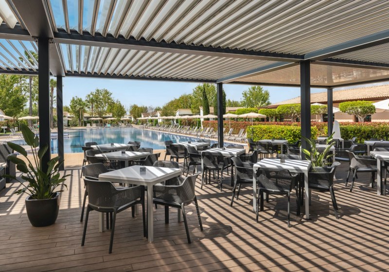 Ausstattung & Service