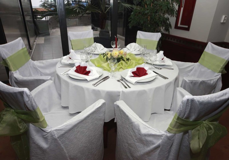 Ausstattung & Service