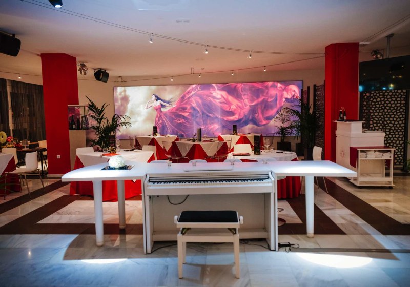 Ausstattung & Service