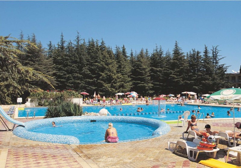 Ausstattung & Service