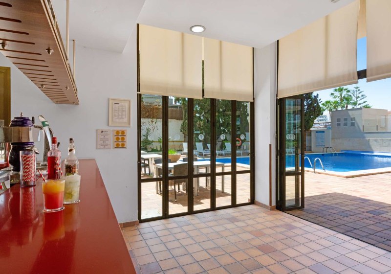 Ausstattung & Service